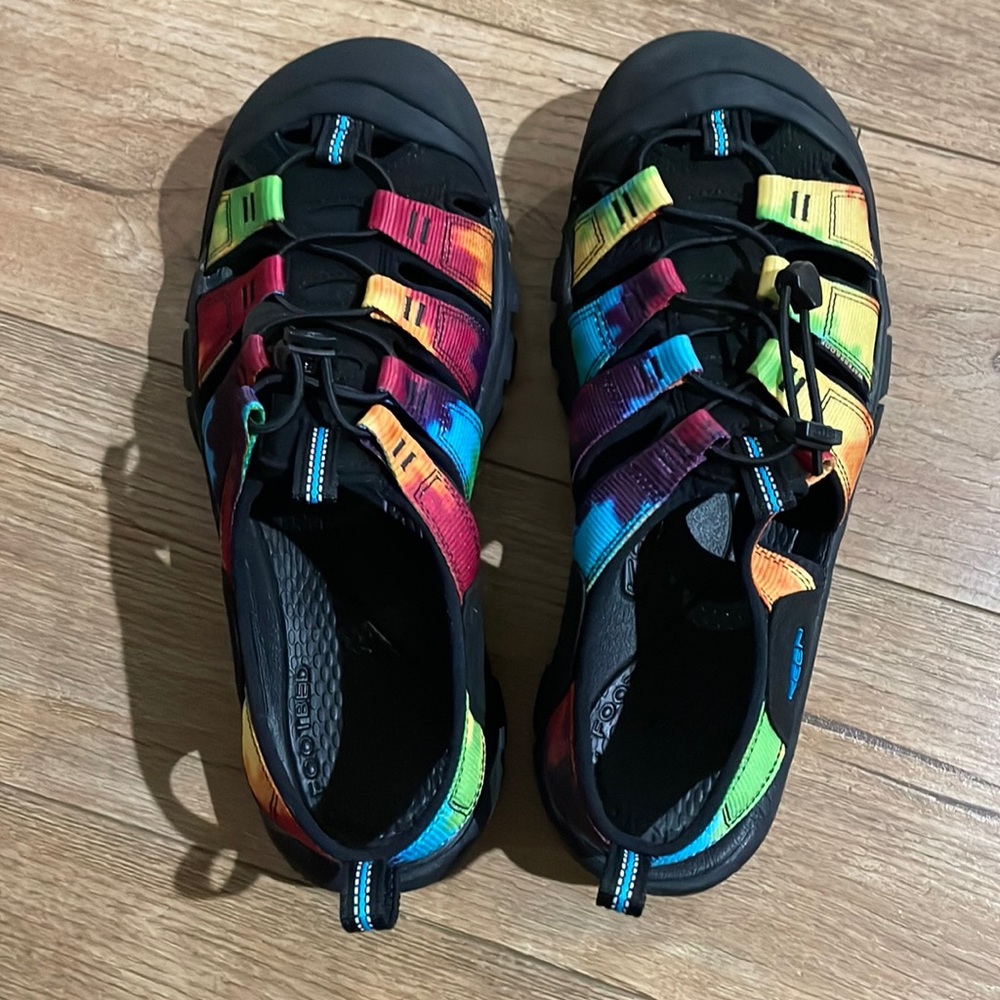 New In Box. Men's Size 10.5 Keen Original Tie Dye Newport Retro Shoes